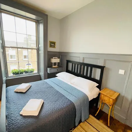 Old 'four Sisters' Dublin