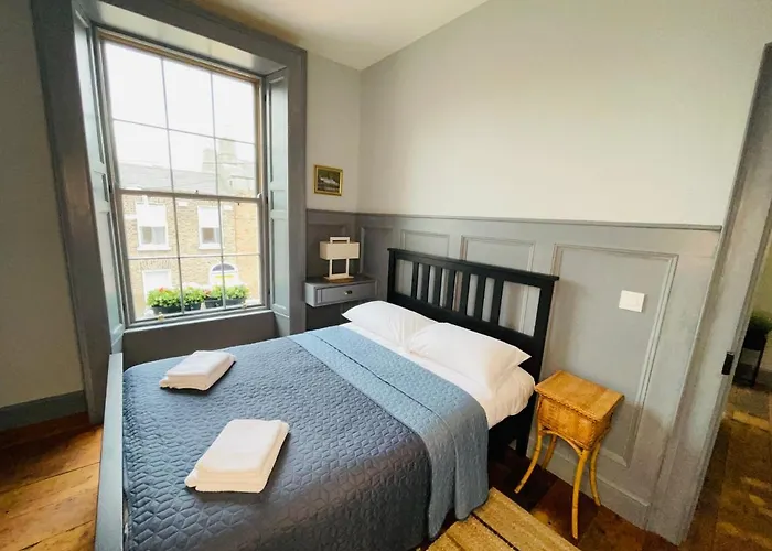 Old ‘four Sisters’ Dublin