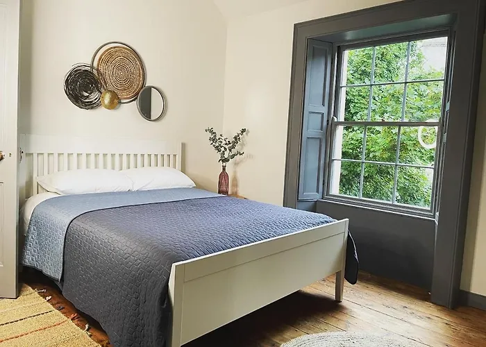 Semesterbostad Old 'four Sisters' *