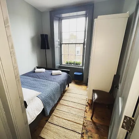 Old 'four Sisters' Dublin